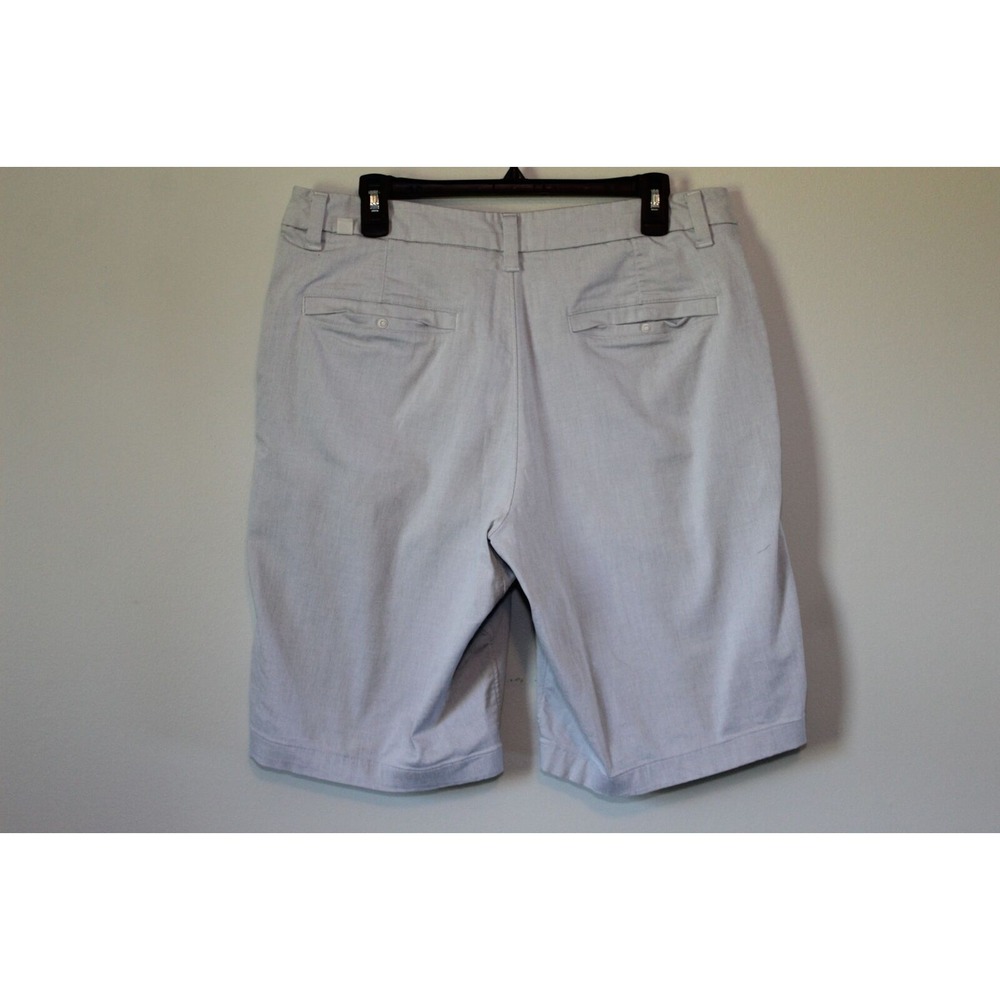 Lululemon Commission Short Quick Dry Oxford 11" Relaxed Gray Men's Size 34 Chino - Picture 3 of 8